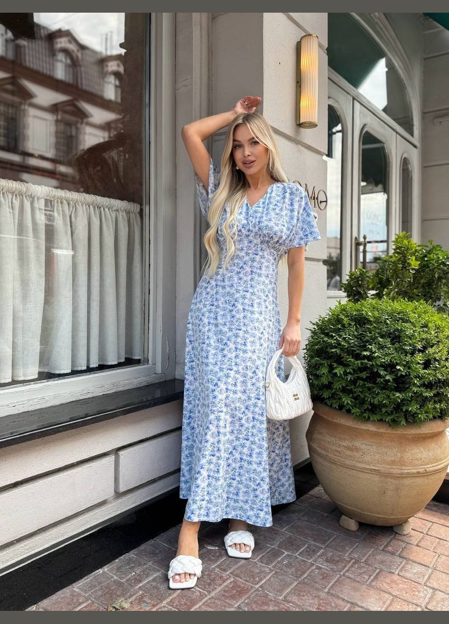 Блакитна літнє плаття міді у квітку блакитного кольору 33385 а-силует No Brand з квітковим принтом