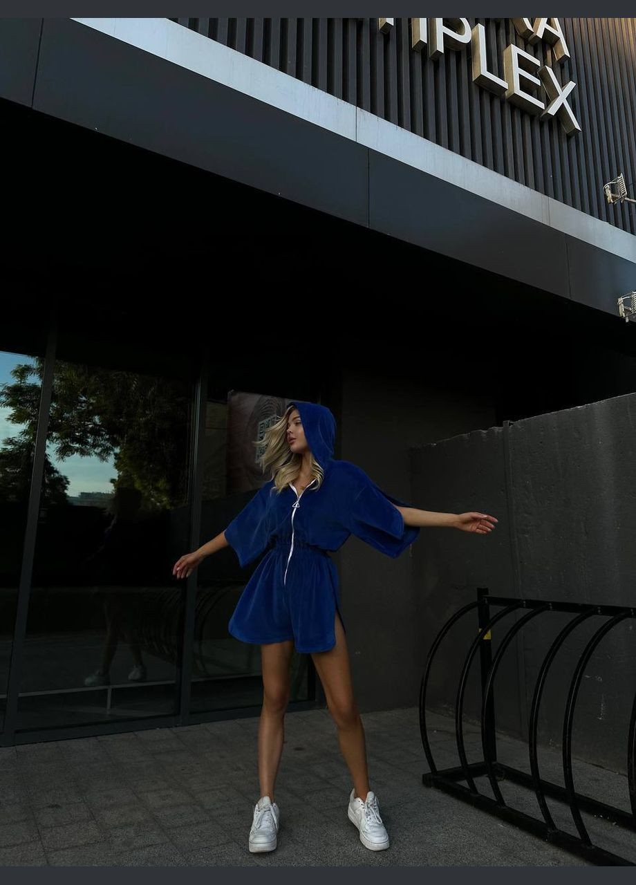 Плюшевий комбінезон приталеного крою Adelante комбінезон-шорти однотонний синій кежуал велюр