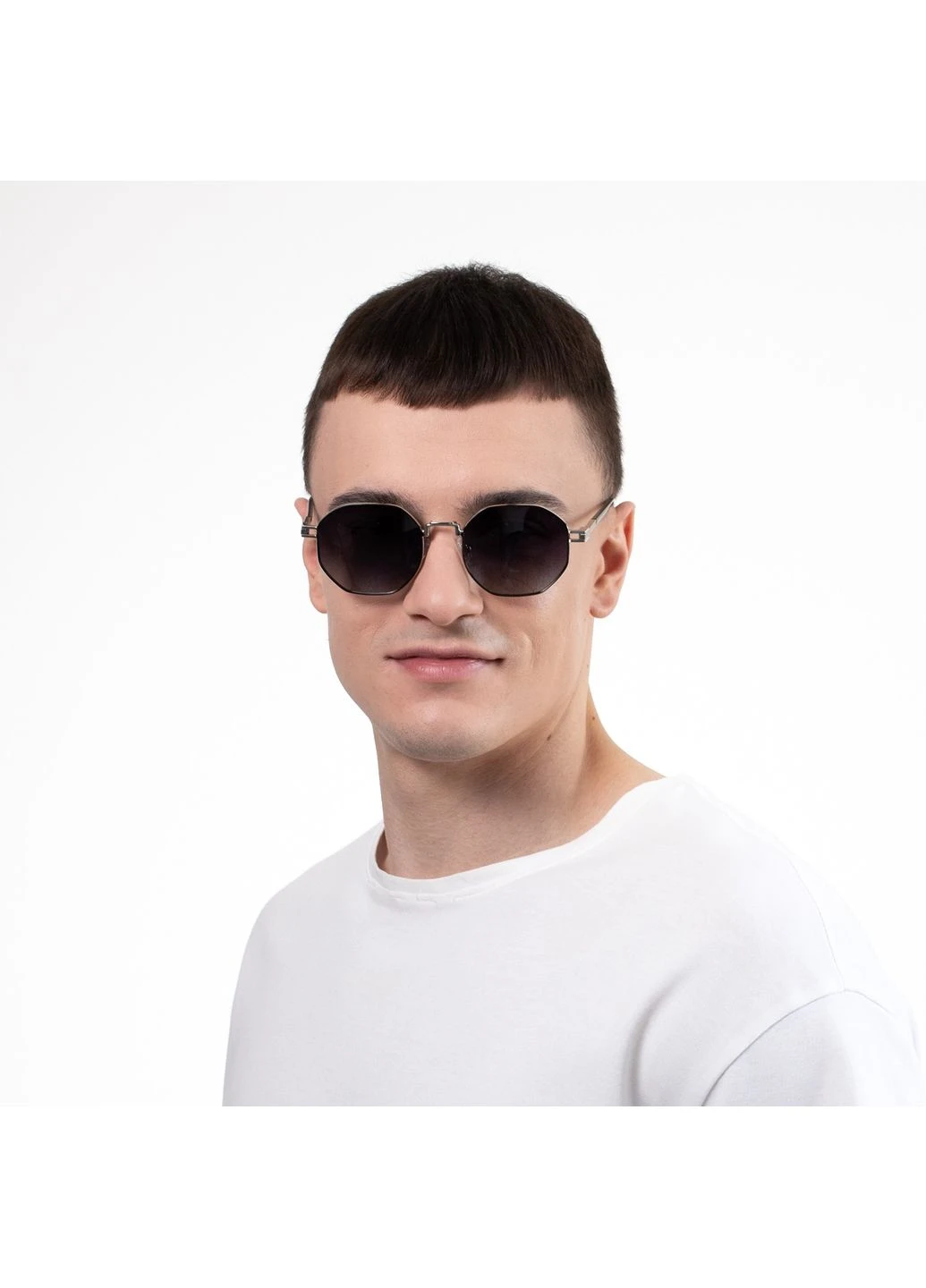 Солнцезащитные очки с поляризацией Фэшн-классика мужские 446-588 LuckyLOOK 446-588М (322846412)