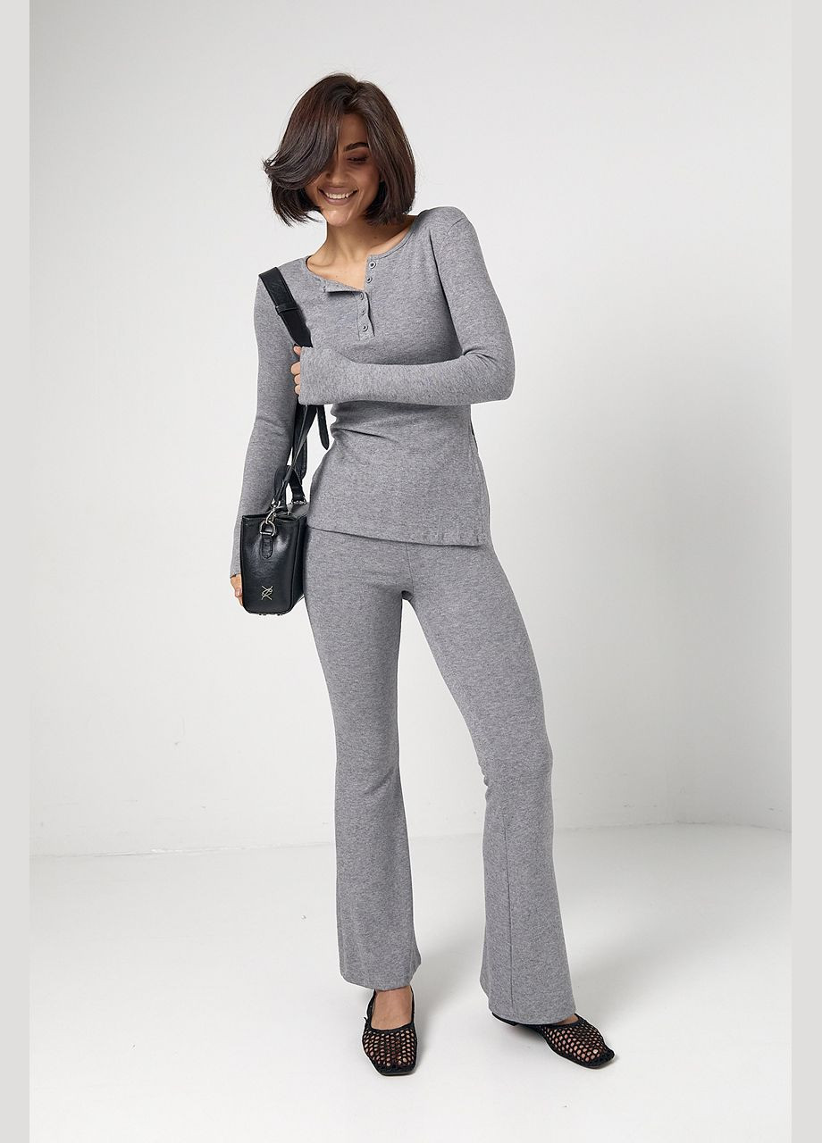 Костюм зі штанами клеш та кофтиною на гудзиках Lurex (317618555)