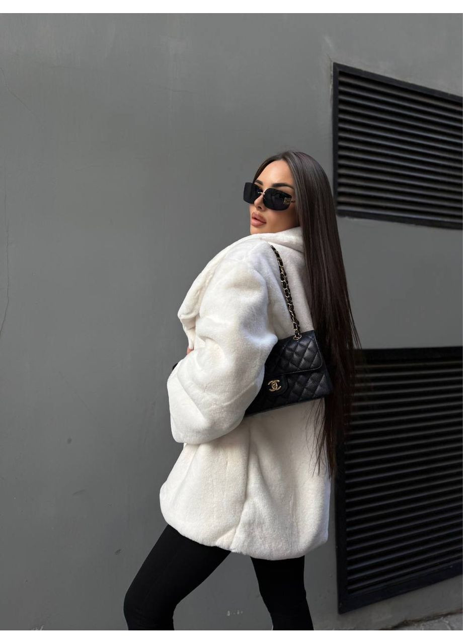 Жіноча шубка з мутона на підкладці Україна (360898659)