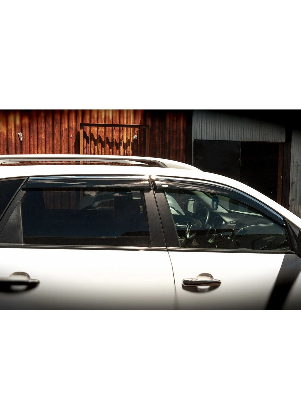Ветровики с хромированным молдингом (4 шт, ) для Kia Sorento II XM 2009-2014 гг Niken (391745007)