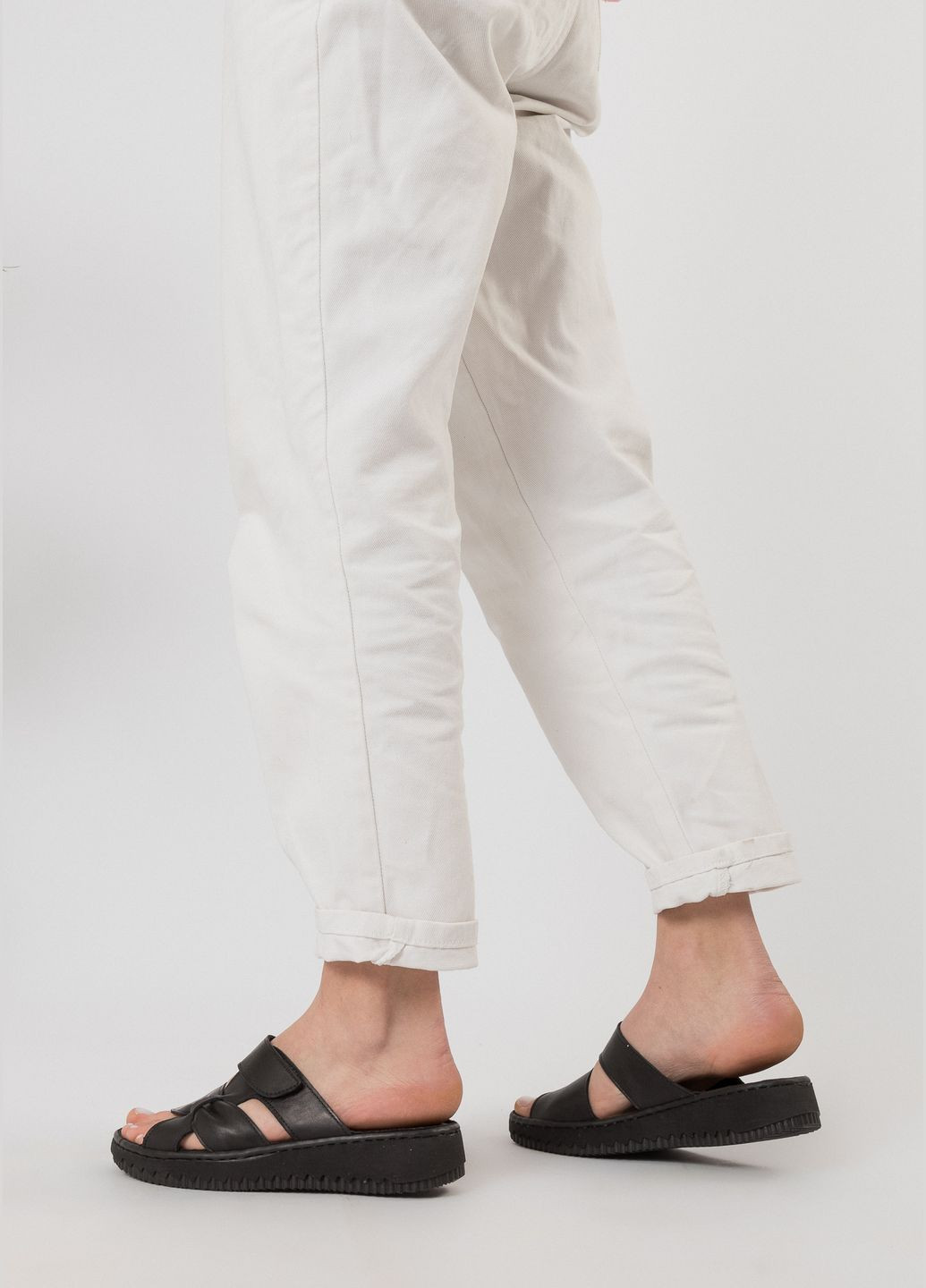 Черные шлепанцы (1563лz) Voyager