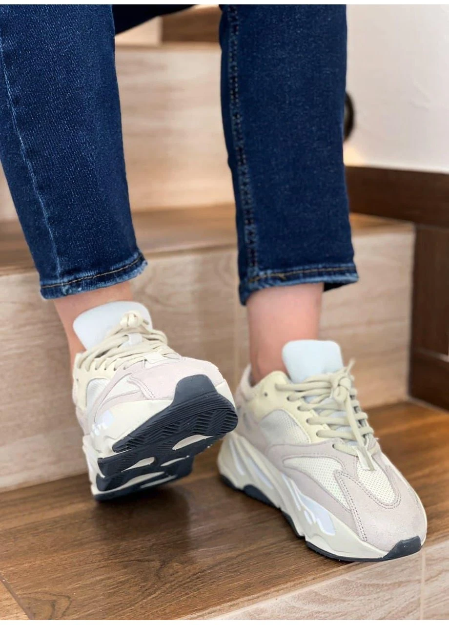 Цветные летние кроссовки adidas yeezy boost 700 v1 analog адидас изи буст No Brand