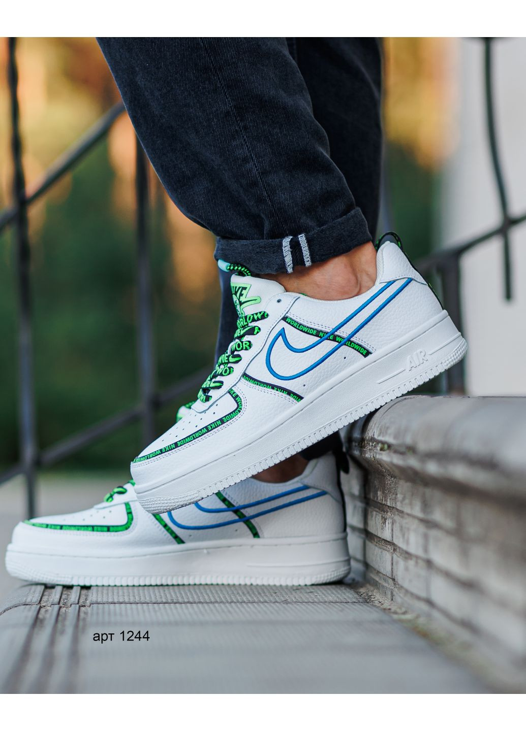 Белые демисезонные кроссовки worldwide white Nike Air Force 1 Low