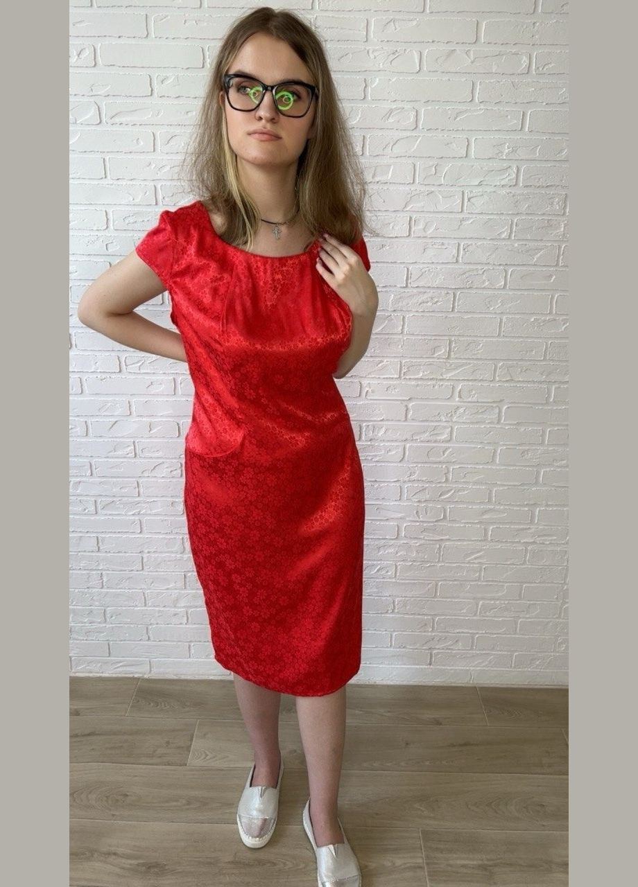 Червона повсякденний, кежуал червоне шовкове літнє жіноче плаття-футляр міді з квітковим принтом сукня-футболка, футляр No Brand з квітковим принтом