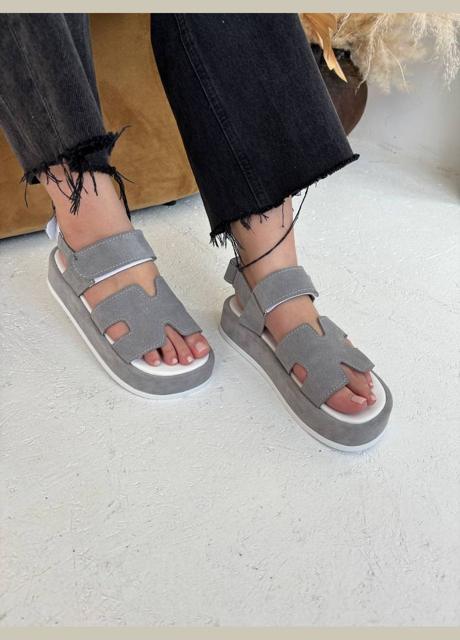 Босоніжки на платформі з липучками No Brand (338863528)