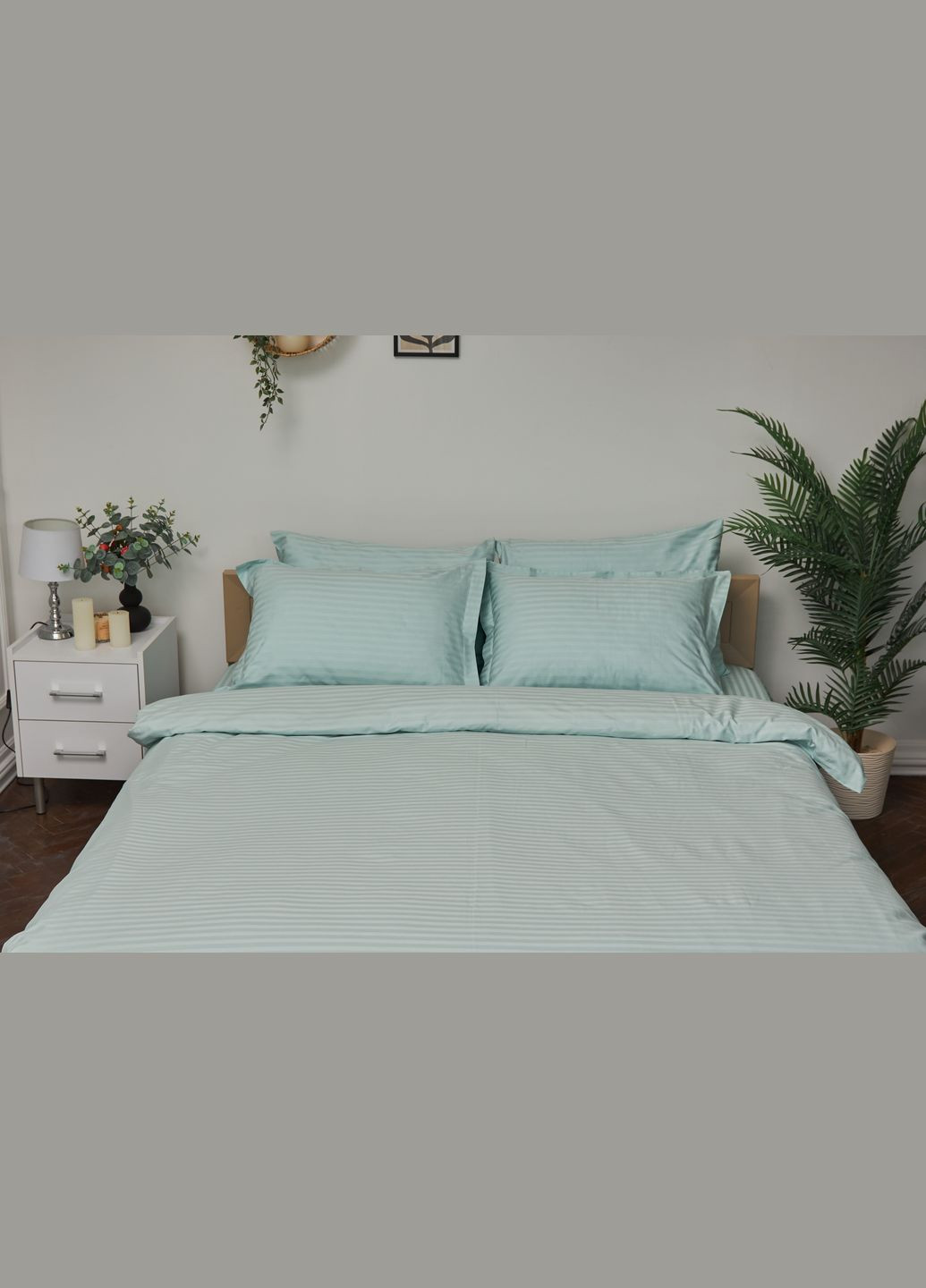 Комплект постільної білизни сімейний 143х210х2 наволочки 2х50х70 Satin Stripe (MS-820000616) Moon&Star Stripe Mint (284416548)