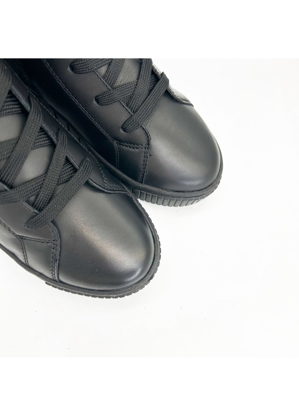 Зимние ботинки (р) кожа 0-1-1-1-26216-43-003 Tamaris