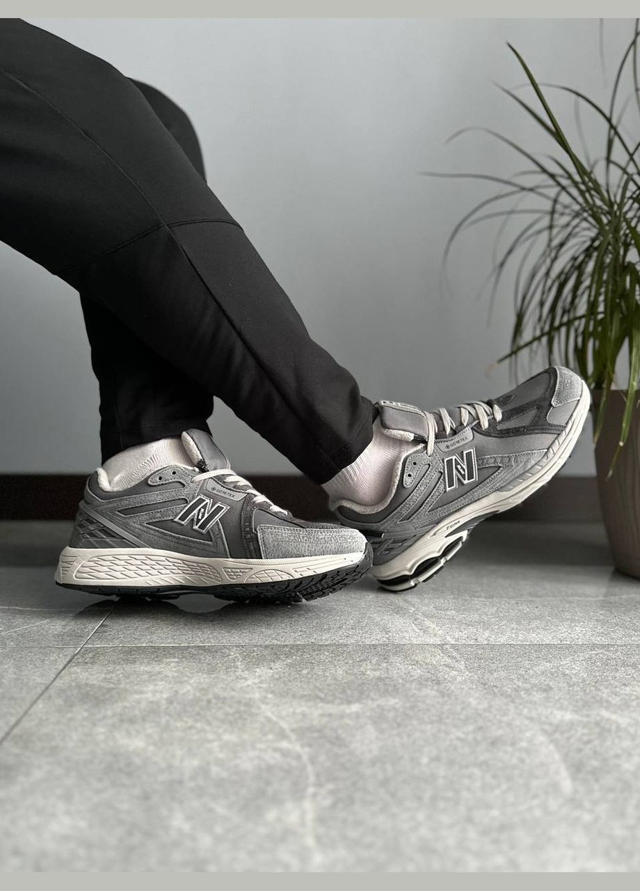 Серые зимние кроссовки Vakko