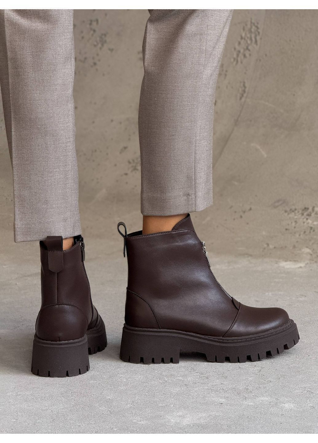 Осенние стильные женские ботинки No Brand с молнией