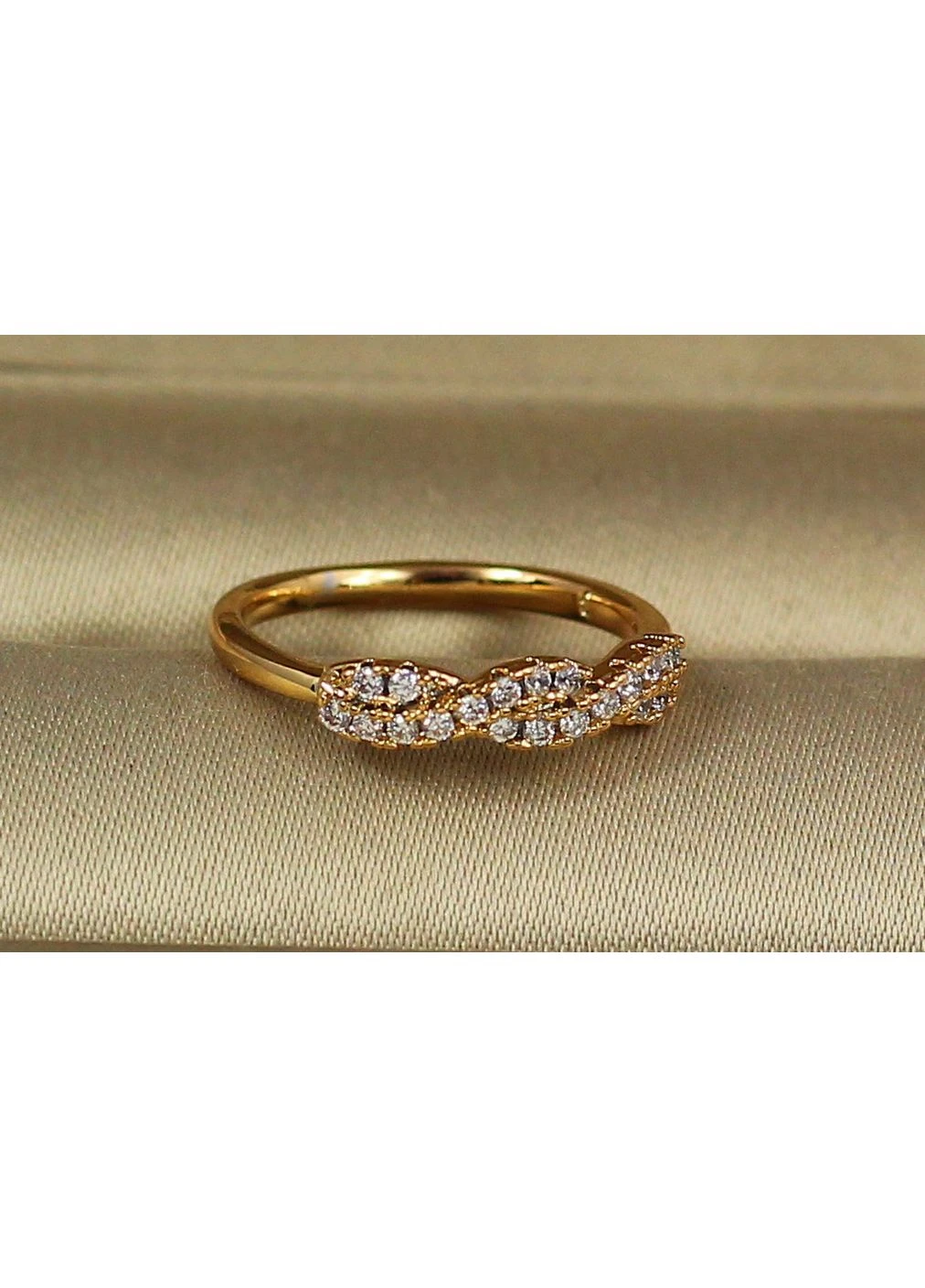 Детское кольцо "Косичка" с камнями, размер 13, золотистое, love-shopping Xuping Jewelry (387390814)