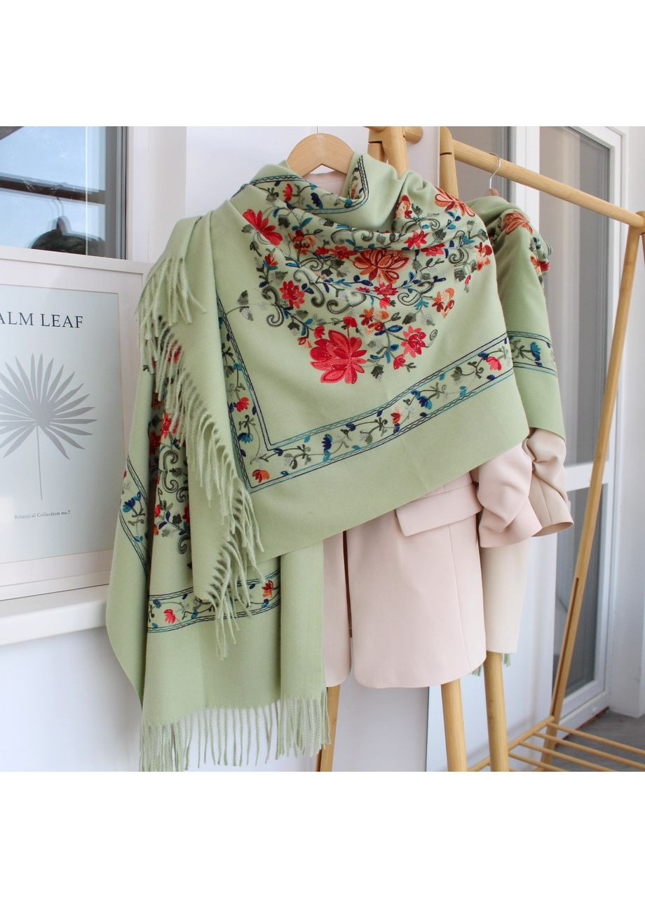 Кашеміровий шарф з шовковою вишивкою "Ваза квітів" фісташковий 135012 Cashmere (358930934)