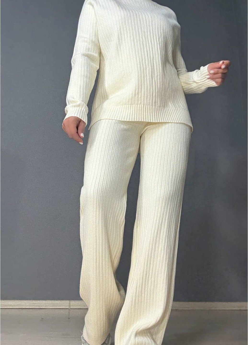 Костюм жіночий 8703-28108 светр з брюками в рубчик в’язаний оверсайз Accorddream (357226754)