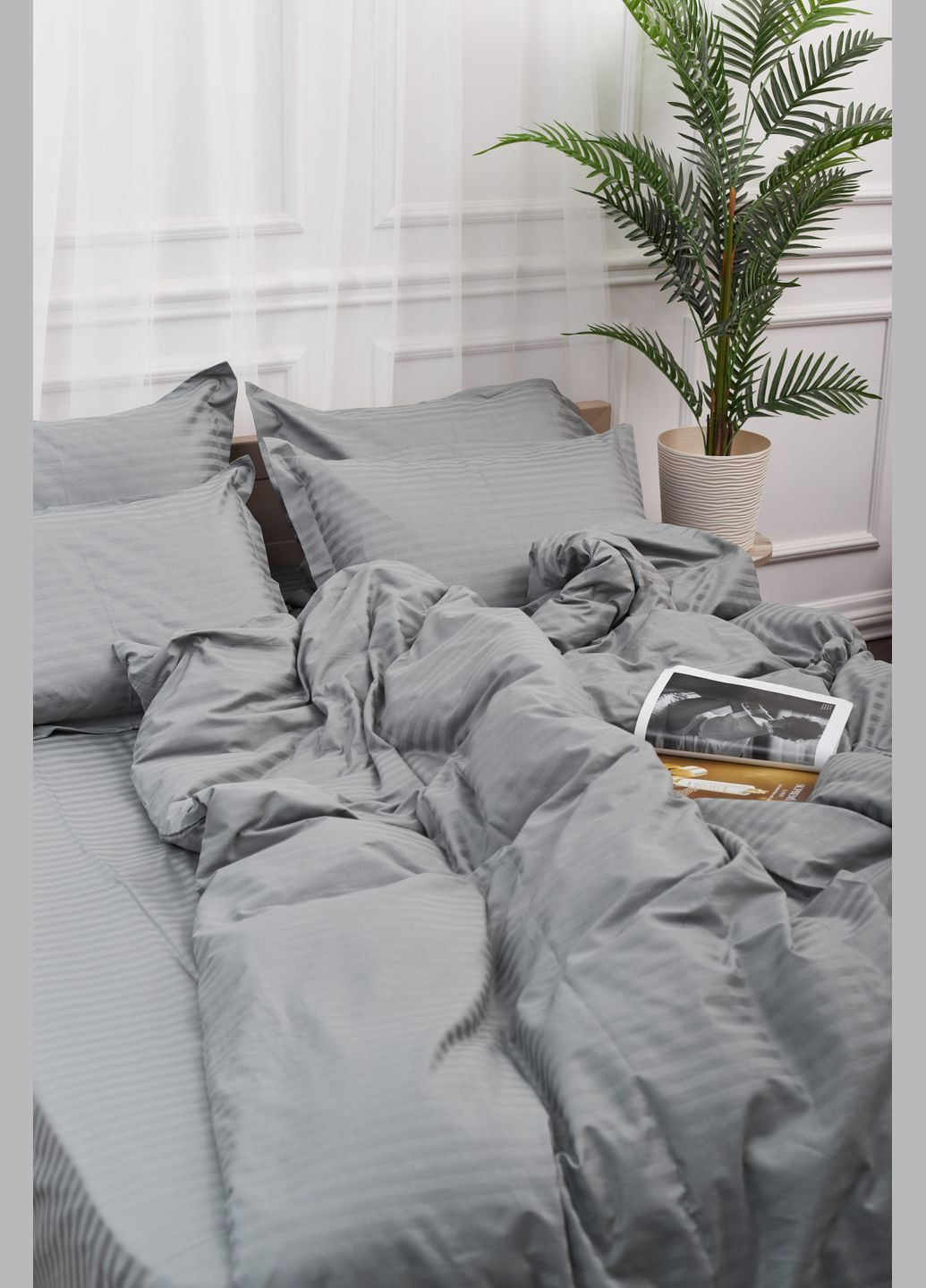 Комплект постільної білизни Satin Stripe сімейний 160х220х2 наволочки 2х50х70 (MS-820003671) Moon&Star Stripe Gray (288044049)