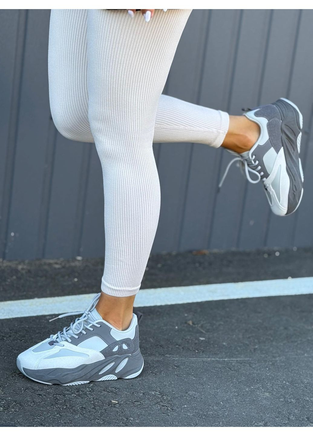 Кольорові жіночі кросівки спортивні для бігу кроси високі блакитні No Brand