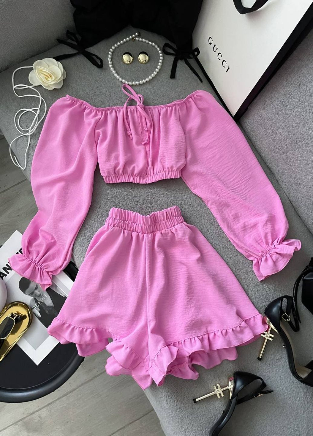 Вишуканий легкий літній костюм двійка з рюшами: топ + шорти Allthings (344448317)