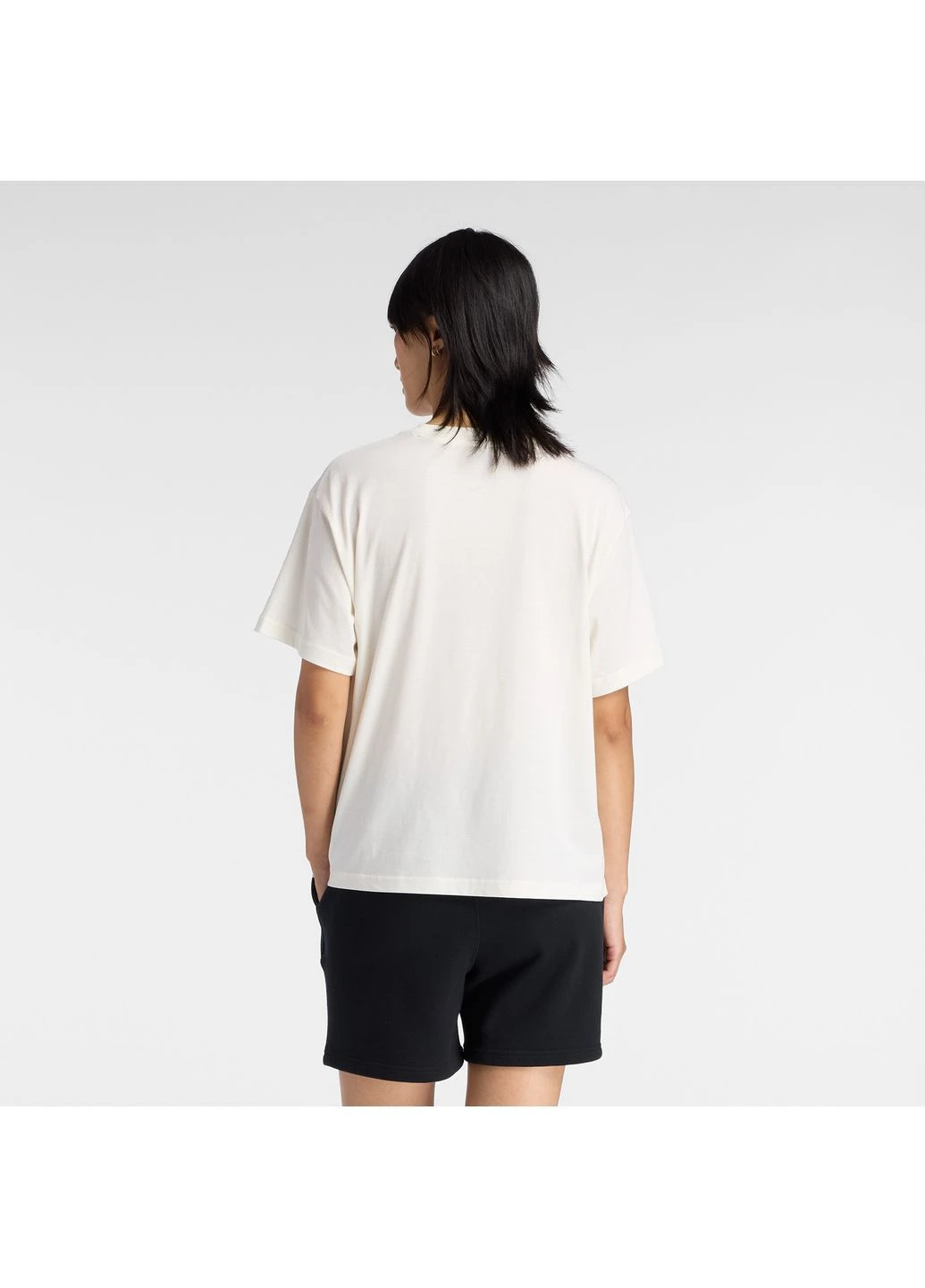 Жіноча біла футболка Sport Relaxed Graphic 36 (S) (WT61Z7OQSST) New Balance WT61Z7OQ - (392603812)