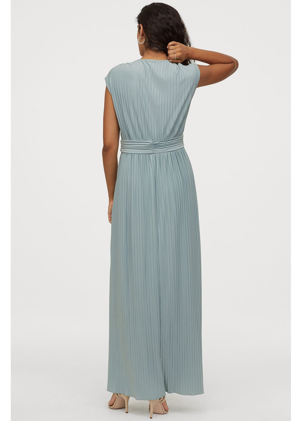 Зеленое платье H&M