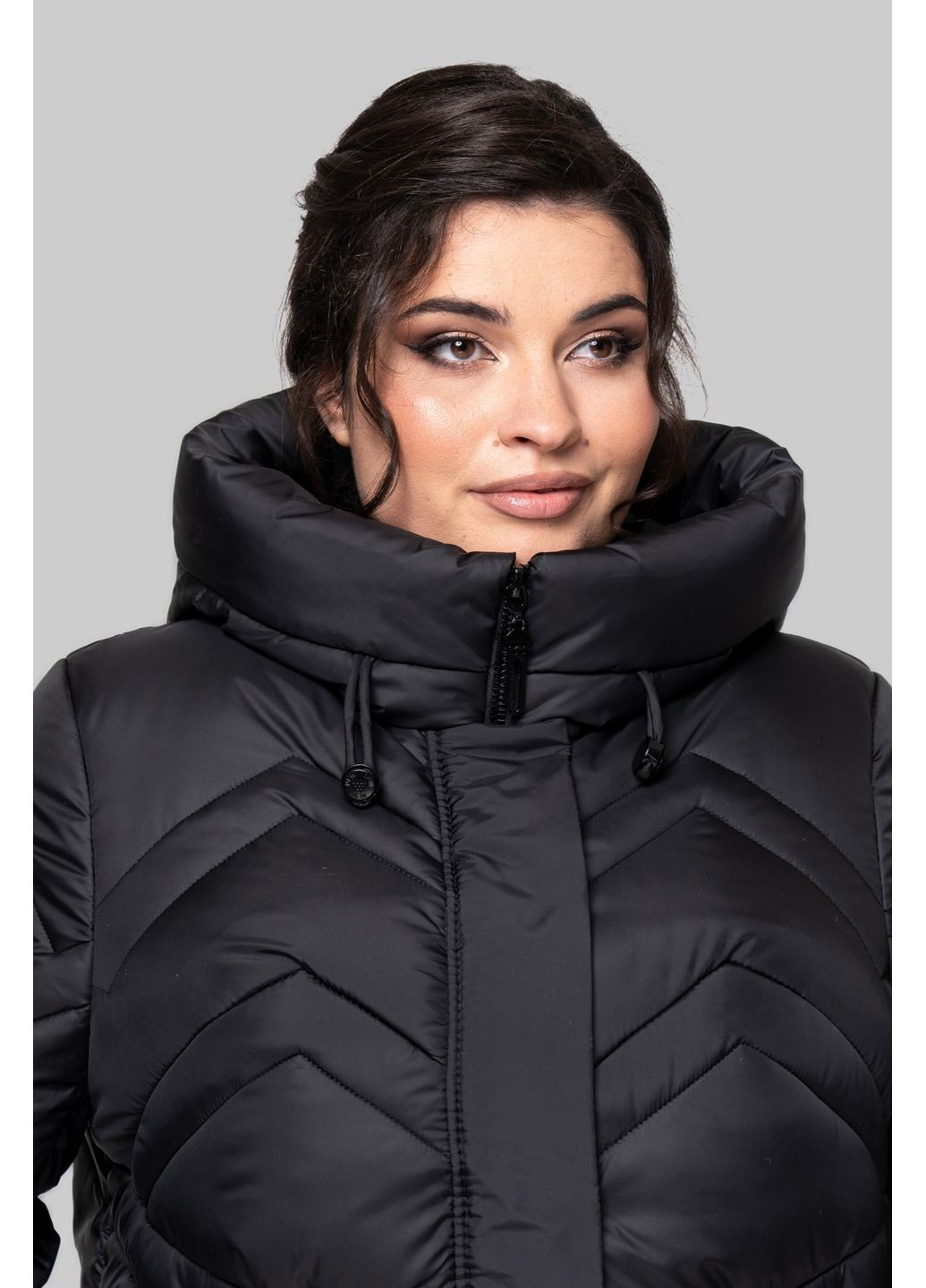 Чорна зимня пуховик прямого силуету з капюшоном all posa (ap102220p) A'll Posa