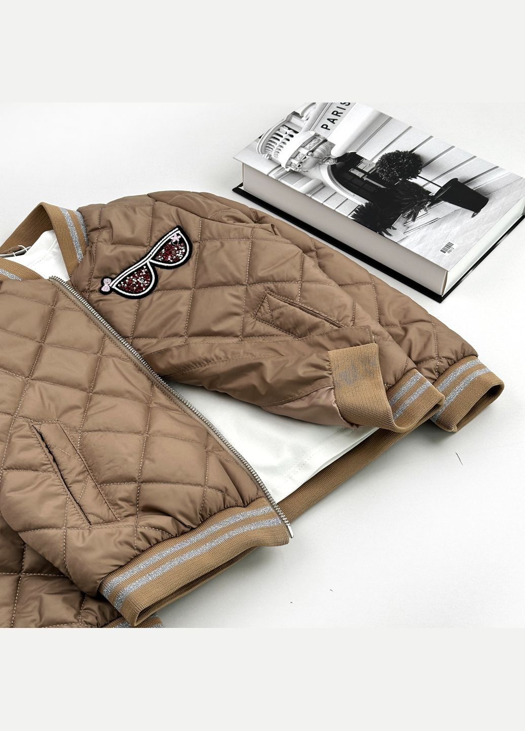 Бежева демісезонна куртка Marakas