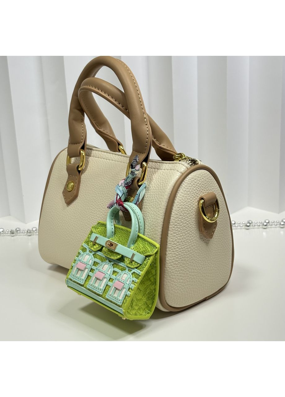 Сумочка-брелок для навушників, гарнітури чи дрібних речей у стилі відомого бренду 7,5х6,5х3,5 см. B&S (372474451)