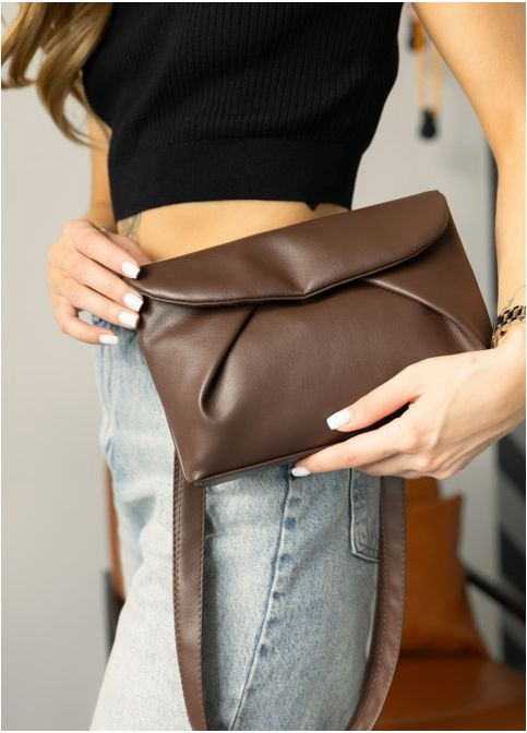 Жіноча сумка кросбоді з екошкіри Шоколадна (1133023417) Sambag (360965540)