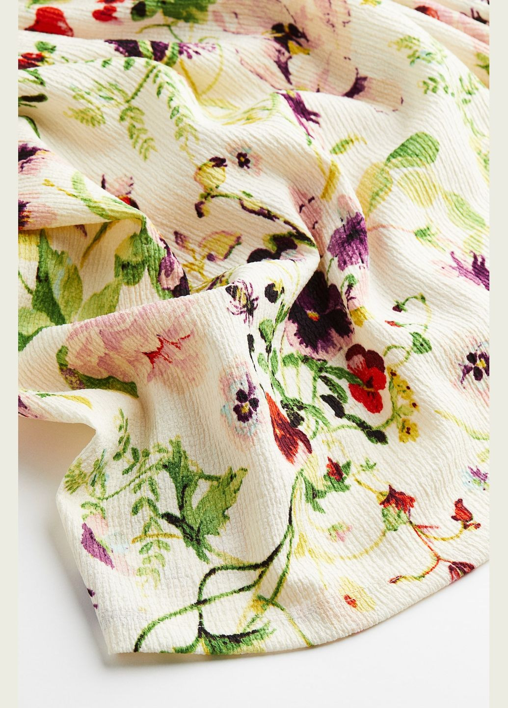 Молочное повседневный платье H&M с цветочным принтом