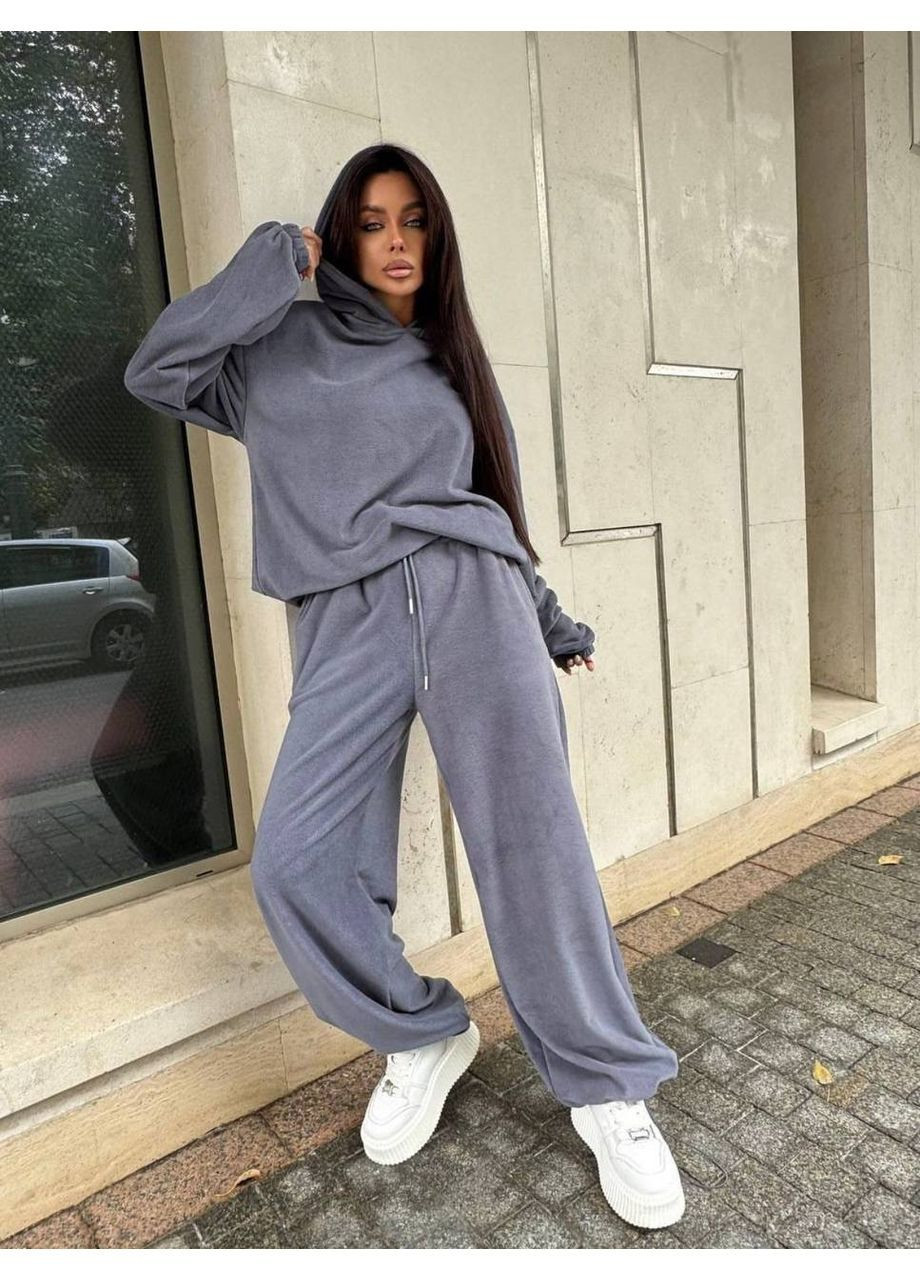 Женский спортивный костюм из флиса: худые с капюшоном и брюки на фиксаторах. MonCher (362697835)