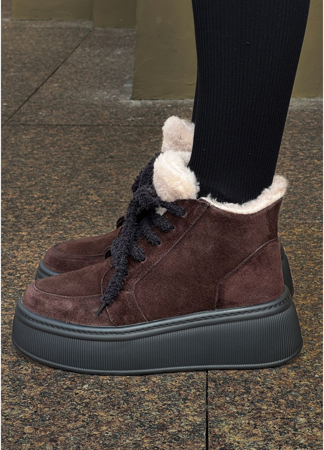 Жіночі замшеві черевики з хутром на високій підошві InFashion Черевики (365701353)