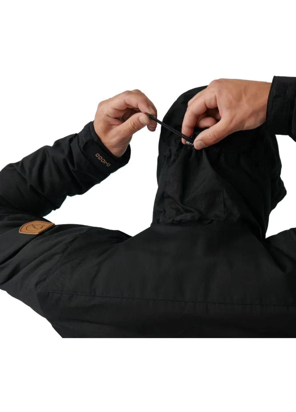 Черная демисезонная куртка skogso padded jacket mns Fjallraven