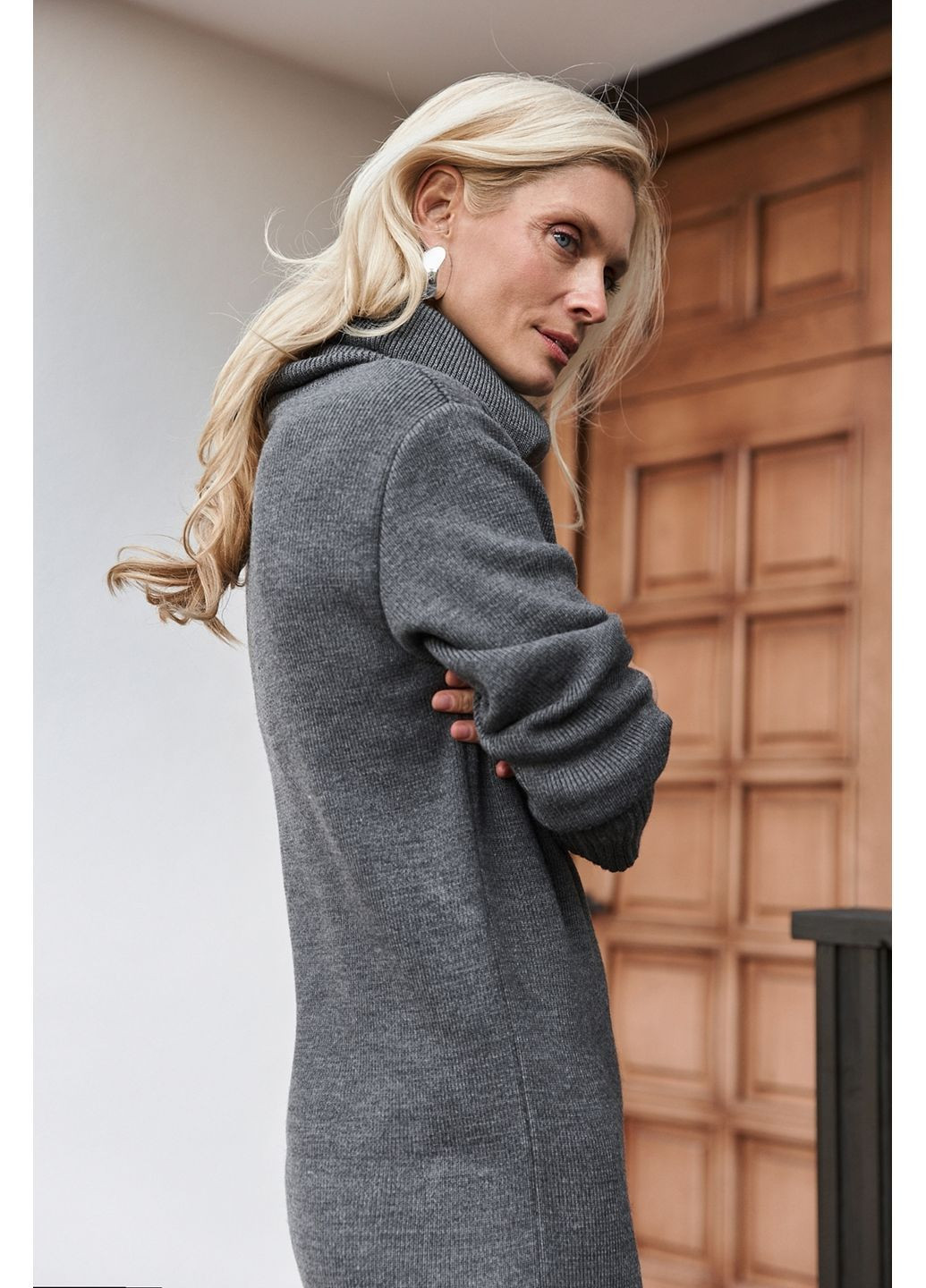 Темно-сіра сукня з коміром 2873 Triko Bakh