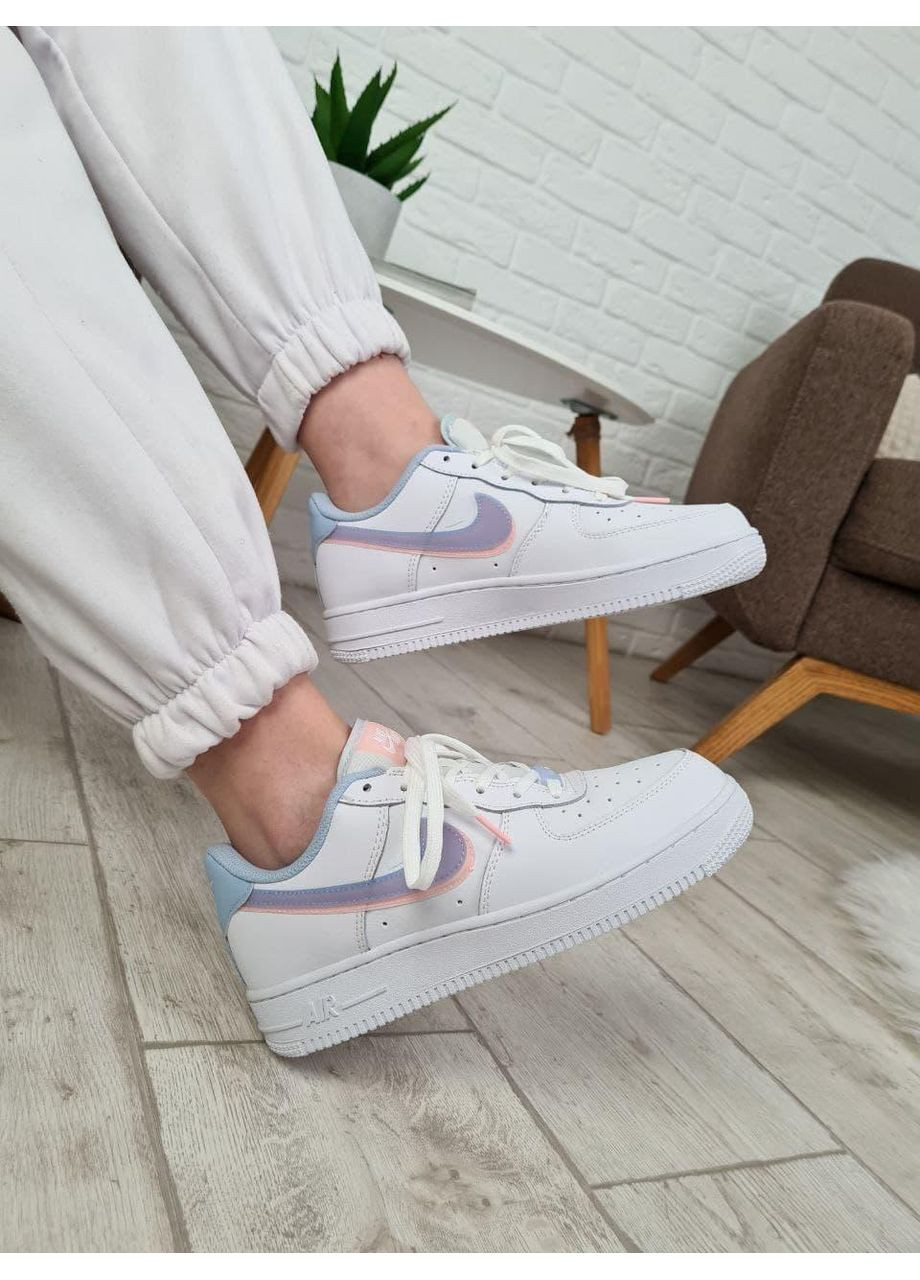 Розовые демисезонные кроссовки мужские nike air force 1 white blue pink найк аир форс 1 премиум No Brand