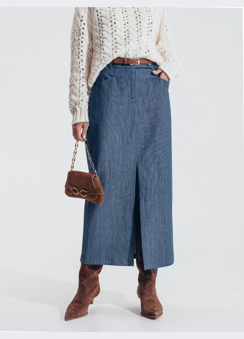 Синяя джинсовая однотонная джинсовая юбка-миди синего цвета Dressa