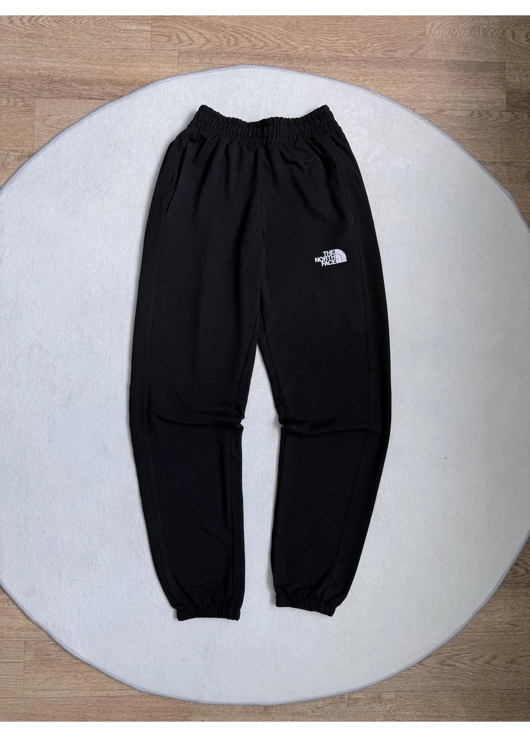Черные демисезонные брюки No Brand