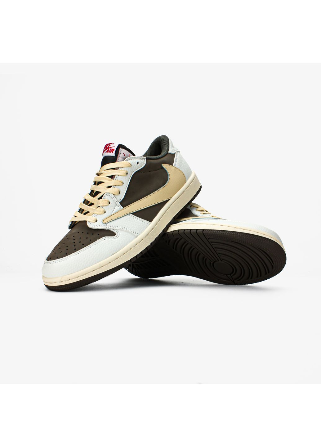 Бежевые демисезонные кроссовки мужские и женские nike air jordan 1 x travis scott beige grey | найк аир джордан 1 бежевые серые No Brand