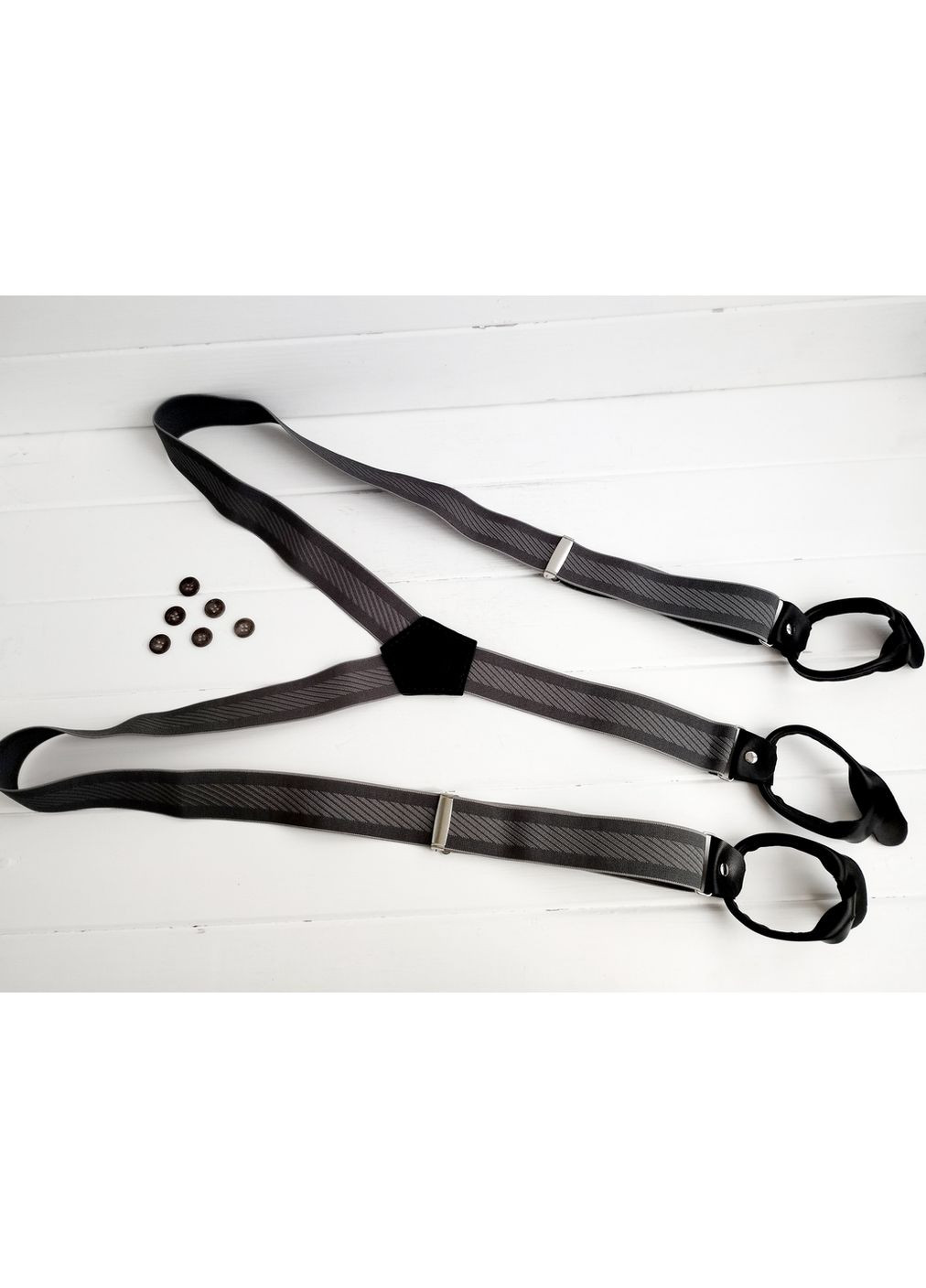 Серые подтяжки с узором на пуговицах Major Style (357206649)