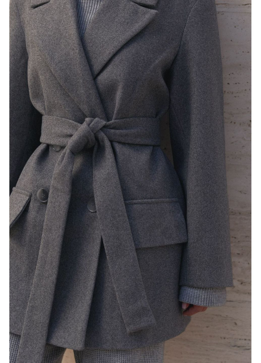 Сіре демісезонне Укорочене пальто Seventeen