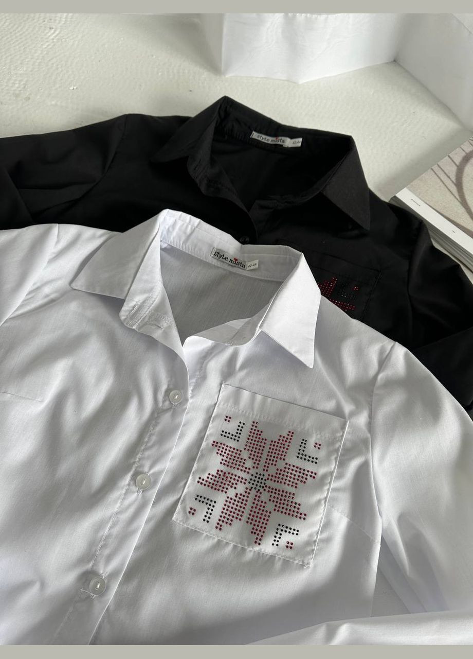 Белая классическая, кэжуал рубашка с украинской символикой Vakko с длинным рукавом