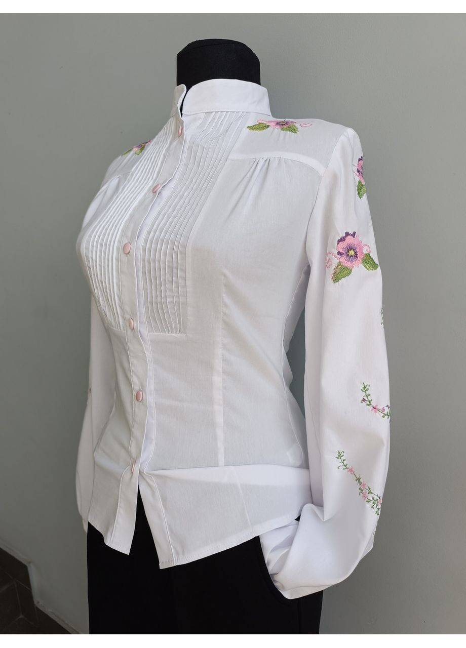 Белая женская блузка с вышивкой 2 Льва (354830325)