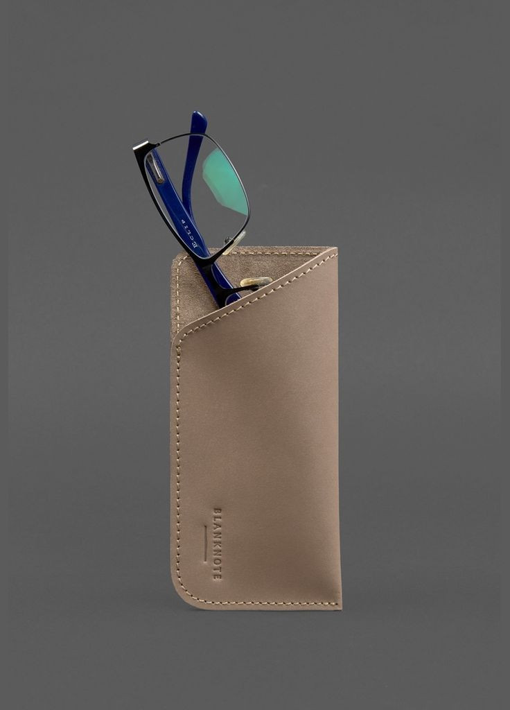 Кожаный чехол для очков Светло-бежевый Crazy Horse (A-028654) BlankNote (330144433)