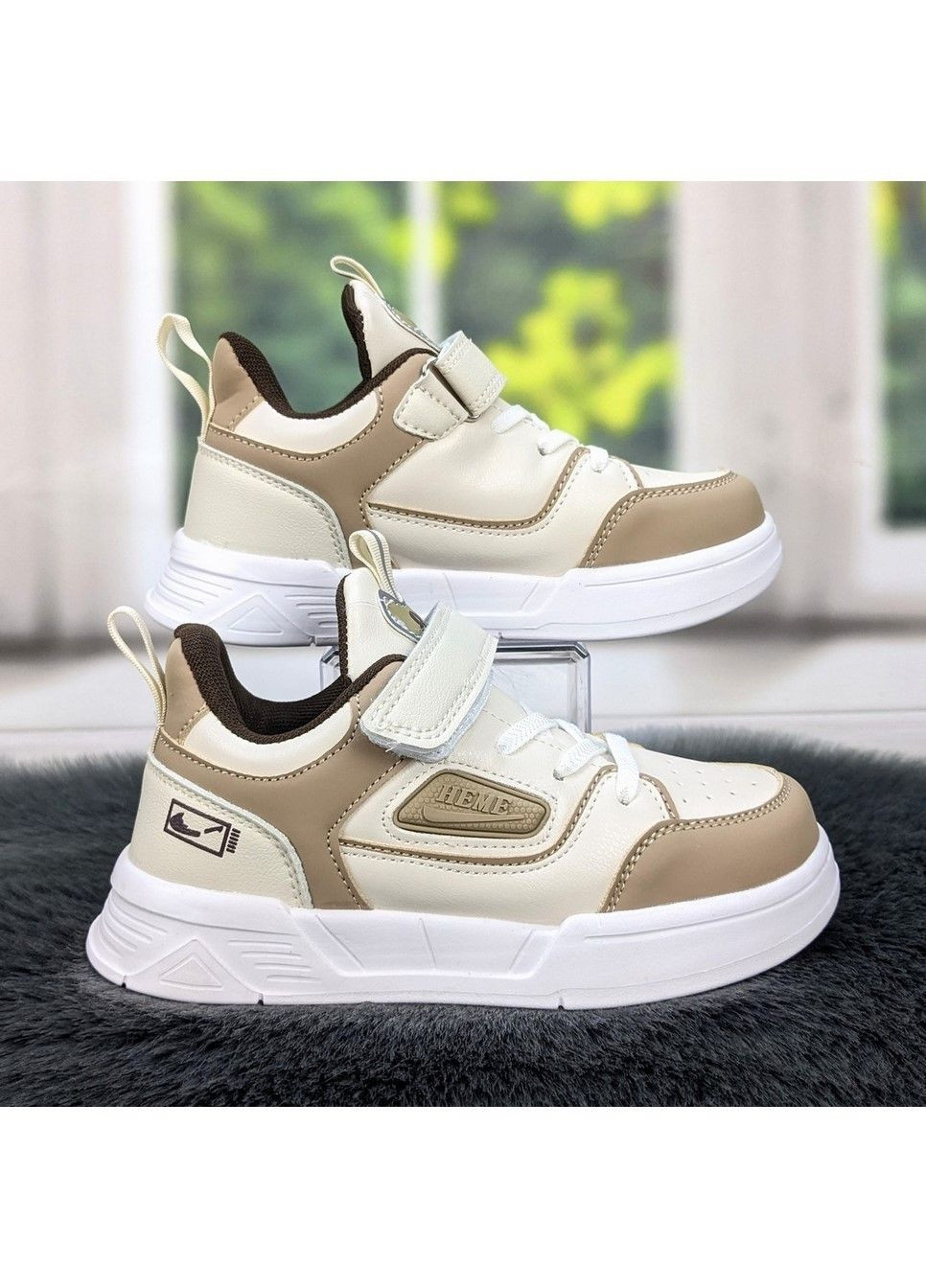 Бежевые демисезонные кроссовки детские для девочки Alemy Kids