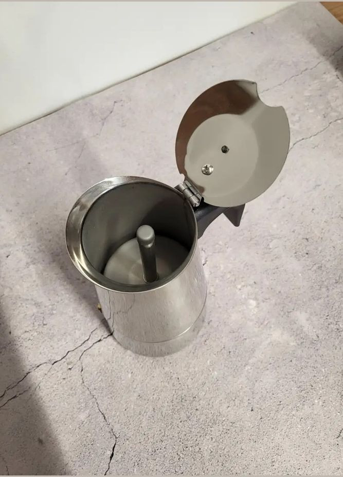 Гейзерная кофеварка ViСo GU-1003-4 200 мл 4 чашки серериста Gusto (338377552)