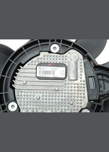 Вентилятор с кожухом 17427640513 BMW (360745526)