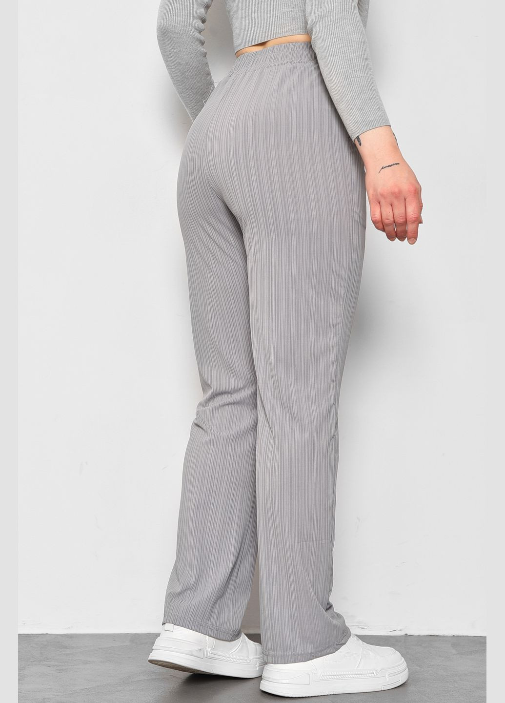 Штани жіночі розкльошені сірого кольору Let's Shop (289456780)