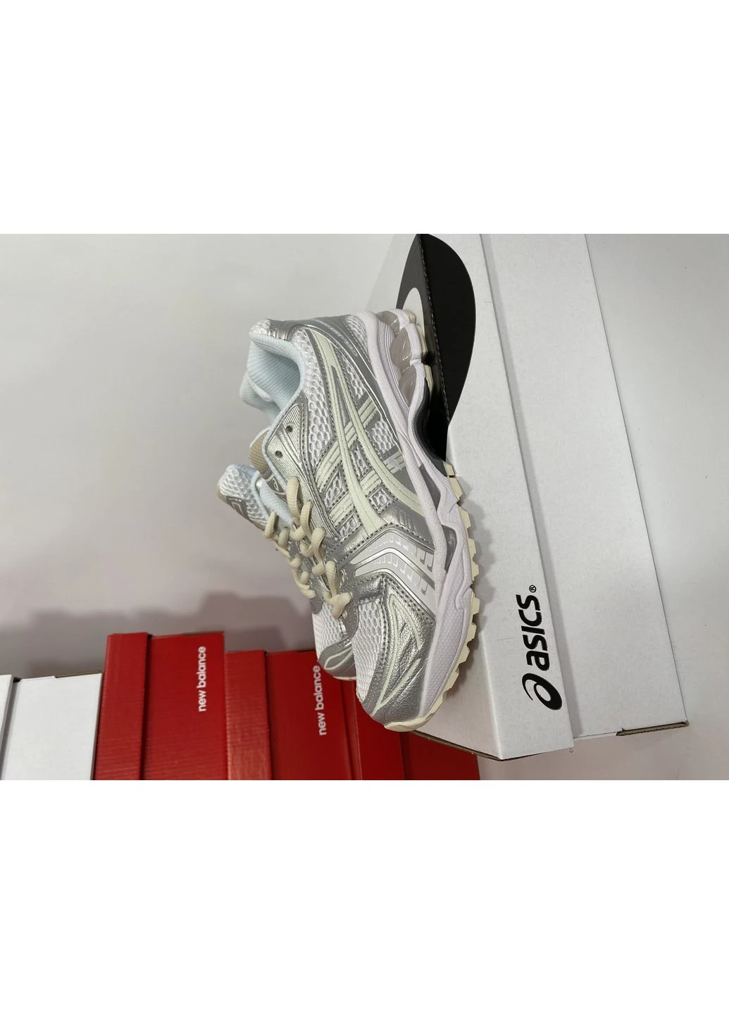 Белые летние кроссовки asics gel-kayano 14 white silver асикс гель кахано 14 No Brand