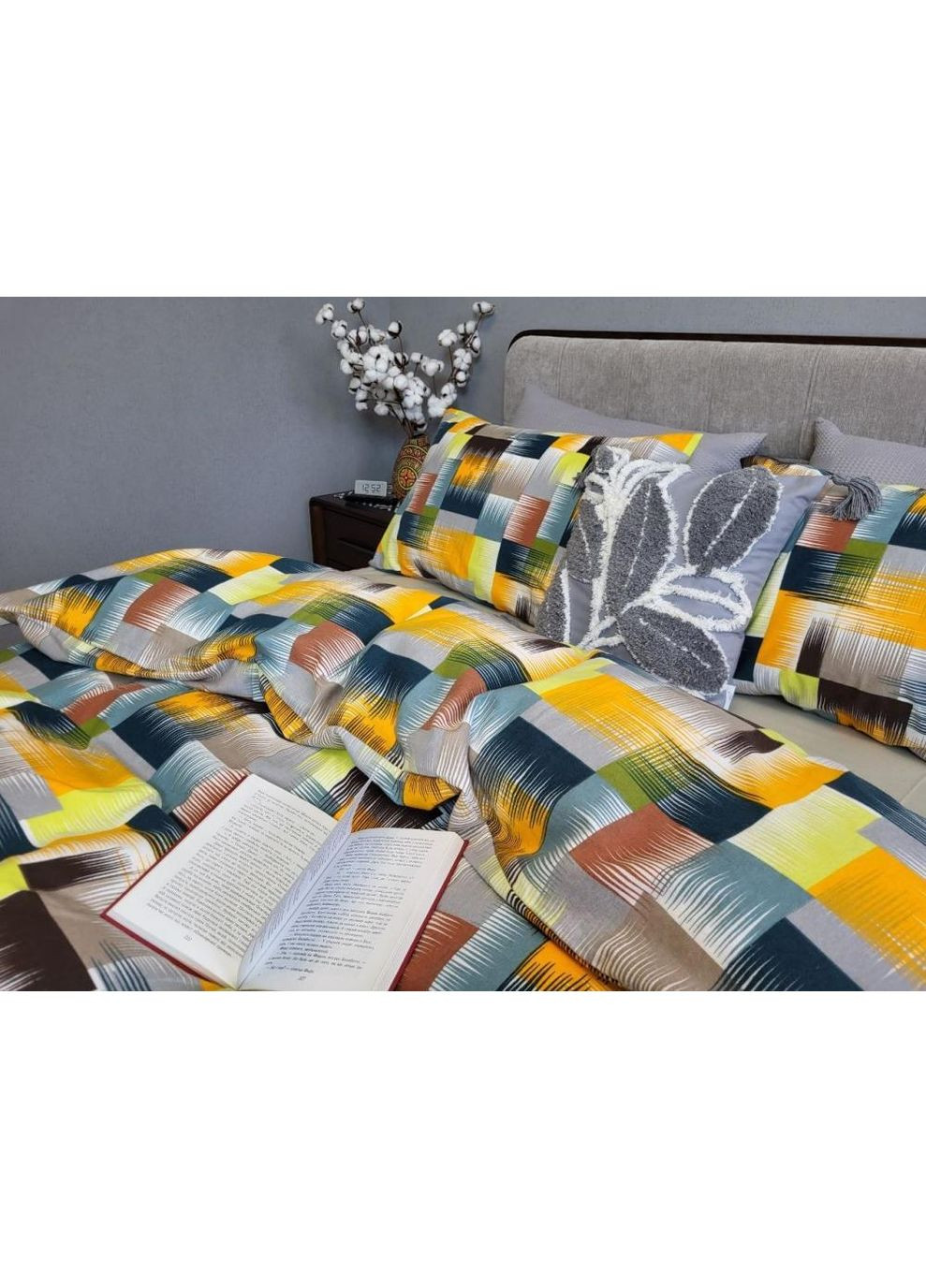 Постільна білизна з резинкою Фаворит/оливк., фланель(байка) Сімейний розмір, наволочки 50/70 No Brand (364214488)