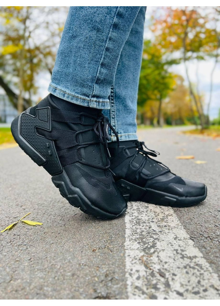Черные демисезонные кроссовки мужские nike huarachi gripp zip treple black найк хуарачи No Brand