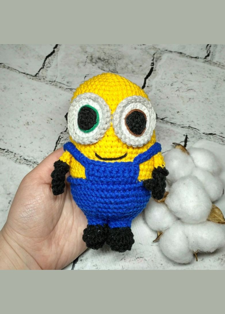 М'яка іграшка ручної роботи в'язана амігурумі Hand Made Посіпака Боб 14 см No Brand (328088559)