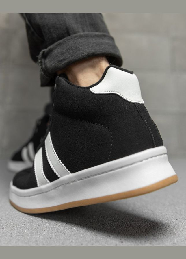 Черные зимние мужские зимние кроссовки на меху черные с белым No Brand